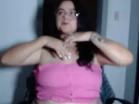 Emacollins_'s cam snapshot