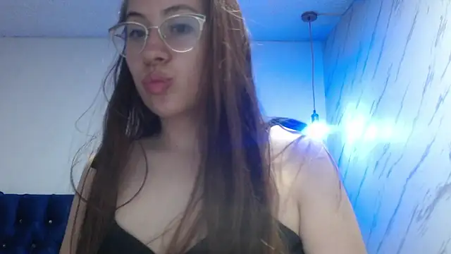 Megan_Hot_v's cam snapshot