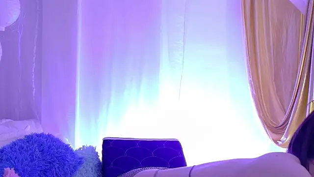 magali_19's cam snapshot