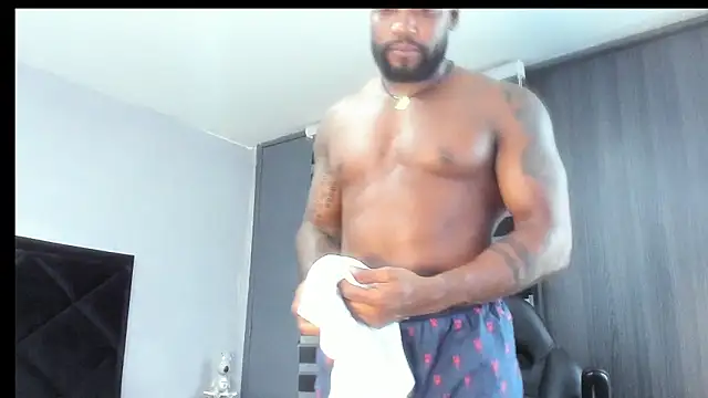 Dancelwashington's cam snapshot