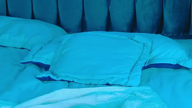 Liam_Sinclair's cam snapshot