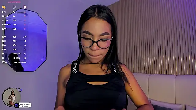 Ivana_Hall's cam snapshot