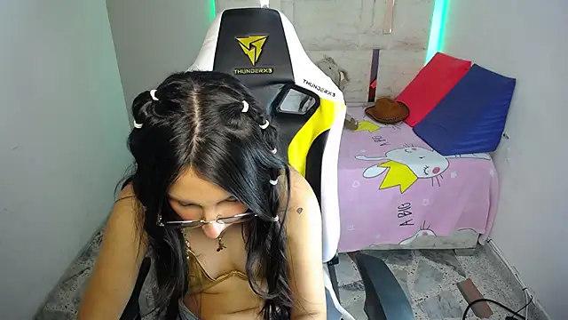 Little_bubu's cam snapshot