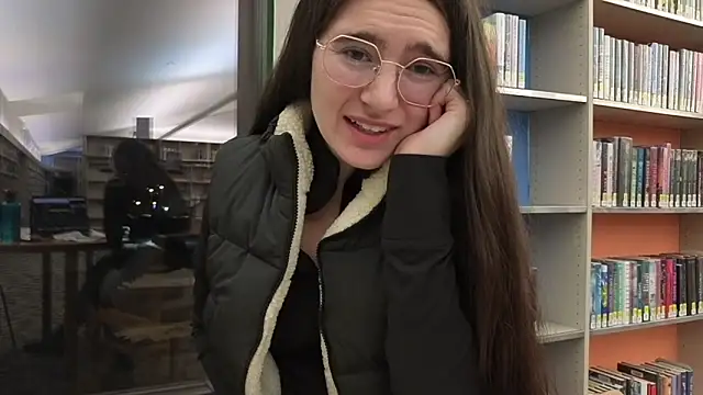 bambifarrina's cam snapshot