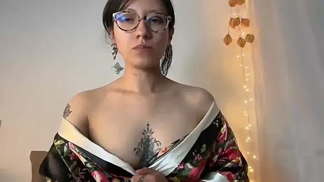 cataline_de_aragaon's cam snapshot