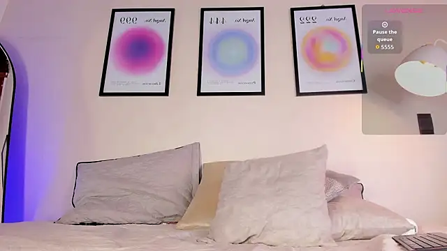 AriaMuse's cam snapshot