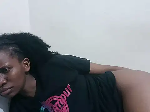 prettybeee's cam snapshot