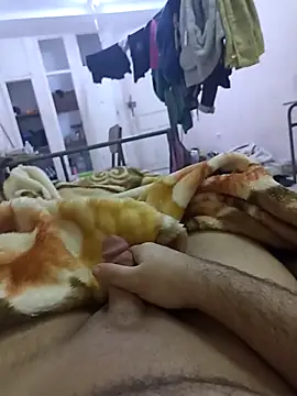 Hot_Boy_2004's cam snapshot