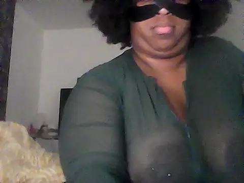 MissDlys971's cam snapshot