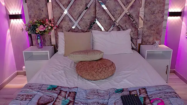 LolaGray__'s cam snapshot