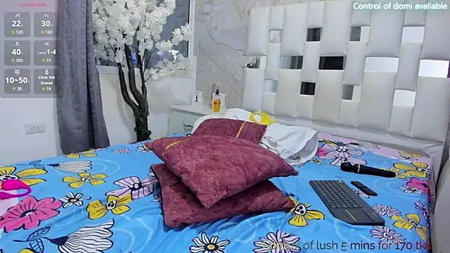 Mariam_Rossee's cam snapshot