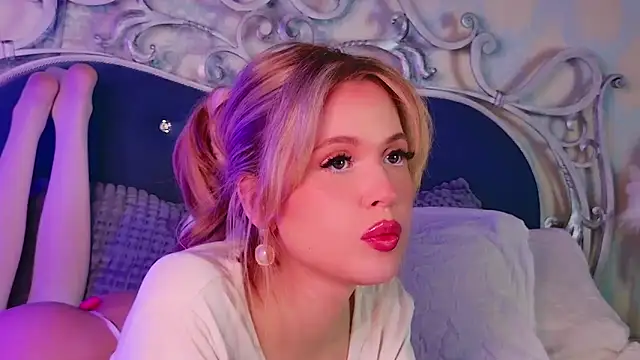 BECKI_VRES's cam snapshot