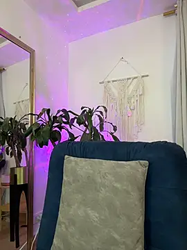 aaroncolombia live sex cam