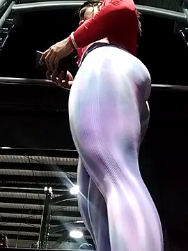 Mishchelle_Zakii's cam snapshot