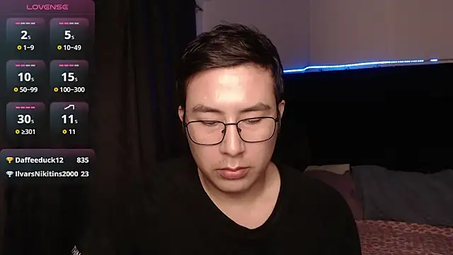 andrewmhilton_ live sex cam