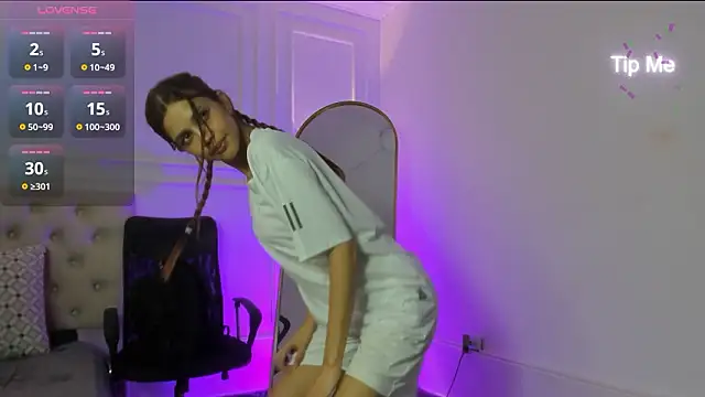 nicolvibes_212's cam snapshot