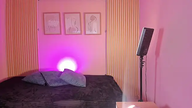 Ashleycooper5 live sex cam