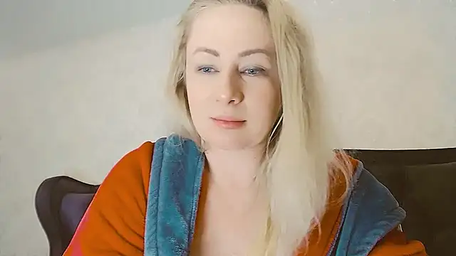 Olesya's cam snapshot