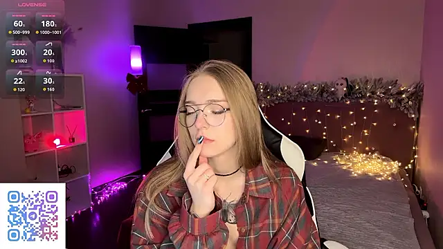 EvaPeace's cam snapshot