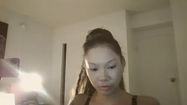 cryptokimgirl's cam snapshot