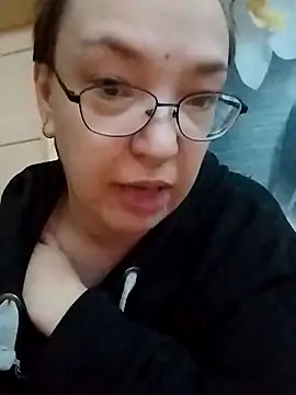 Isabella_Geney's cam snapshot