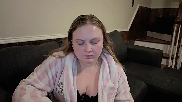 PhatAssBlond's cam snapshot