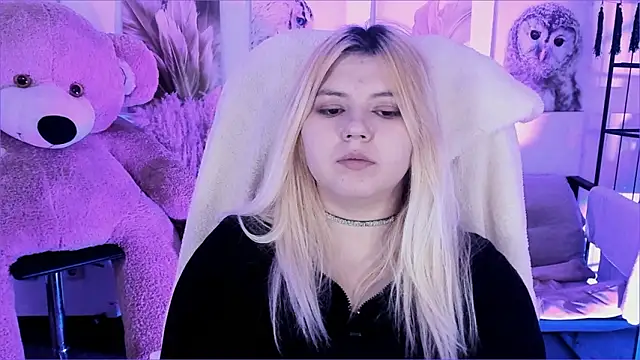 DiaAngell's cam snapshot