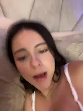 TeaseDollXXX's cam snapshot