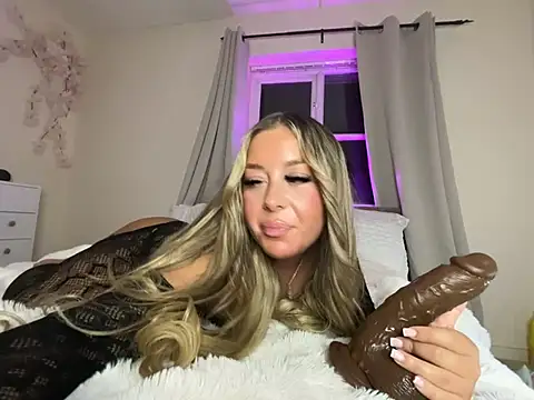 Honeyxoxxo's cam snapshot