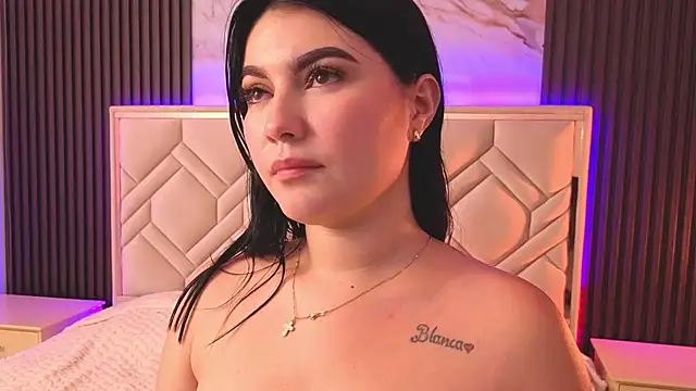 MiaaFarrel's cam snapshot