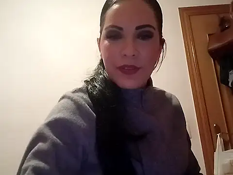 Morena_ojazos_travieza-39's cam snapshot