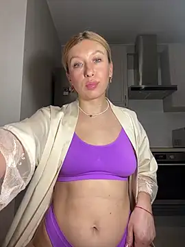 Kittie_Valentine's cam snapshot