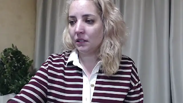 sweetpussy's cam snapshot