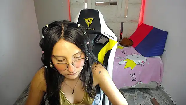 Little_bubu's cam snapshot