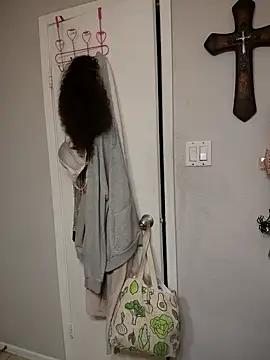 SpiderRose's cam snapshot