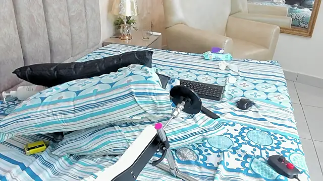 Miaaffox live sex cam