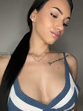 ilariea_girl's cam snapshot