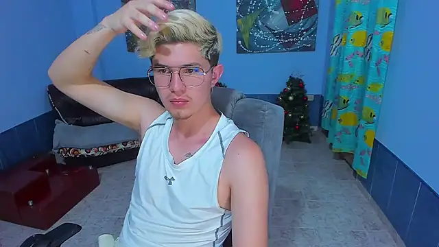 patrik_027's cam snapshot