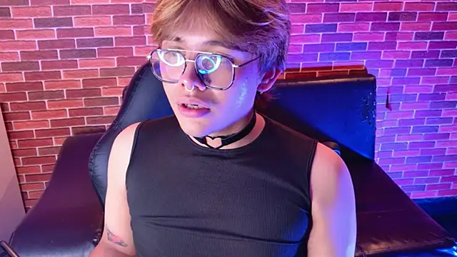 benji_vampire live sex cam