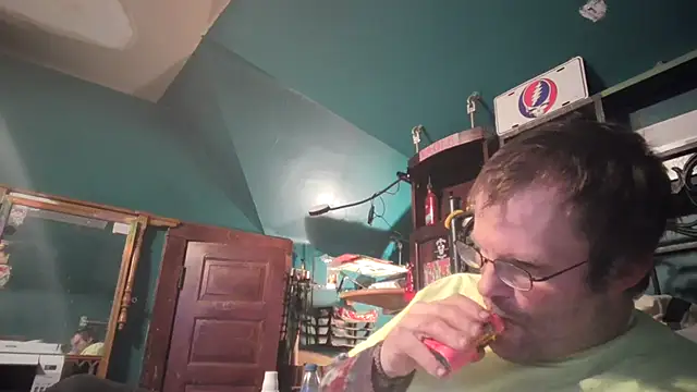 charactrzero's cam snapshot