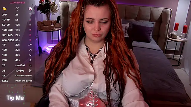 Miss_Maya_Mils's cam snapshot