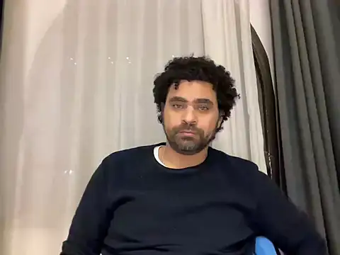 RoyalPharaoh's cam snapshot