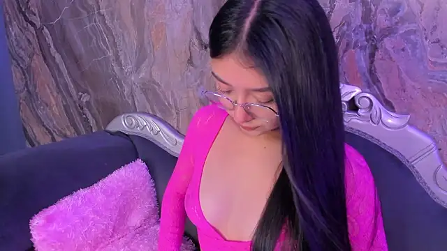 sydney_miller_'s cam snapshot