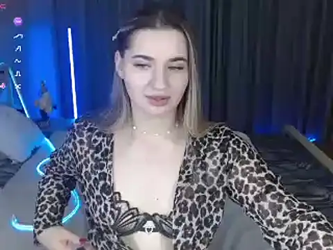 BellaaBlushh live sex cam