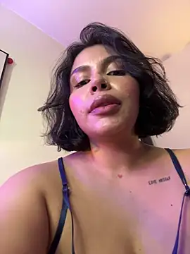 GigiiStone live sex cam