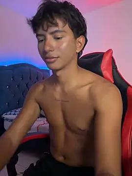 Leonarrrd_01 live sex cam