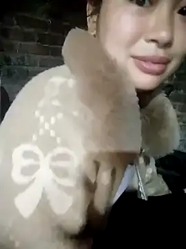 out-lustt's cam snapshot