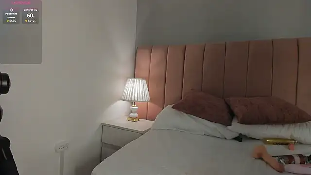 Miablosoom's cam snapshot