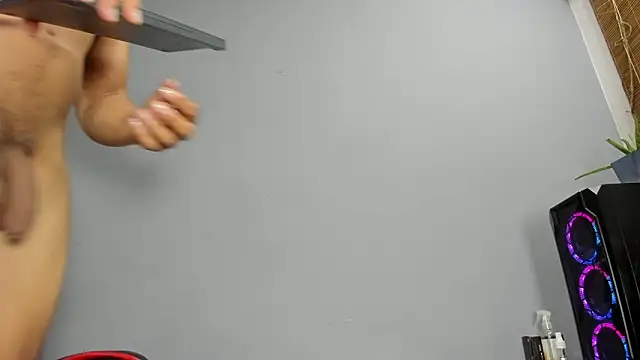 taurus_boy1 live sex cam