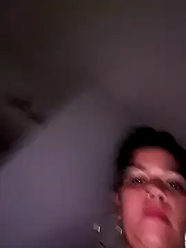 hanni2025's cam snapshot